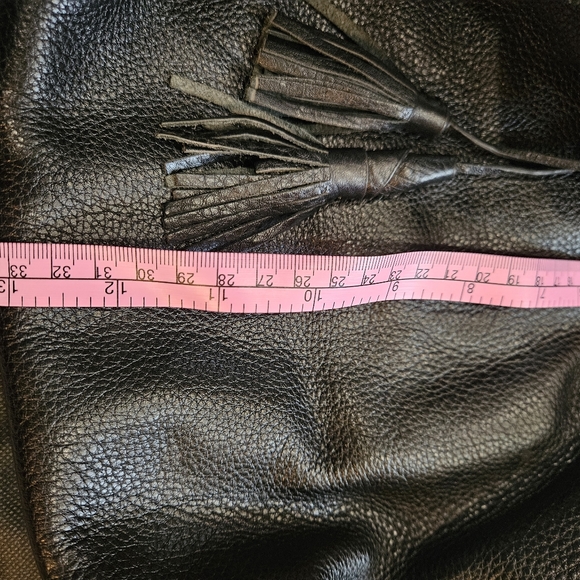 VINCE CAMUTO PURSE WITH DUSTBAG - Picture 2 of 11